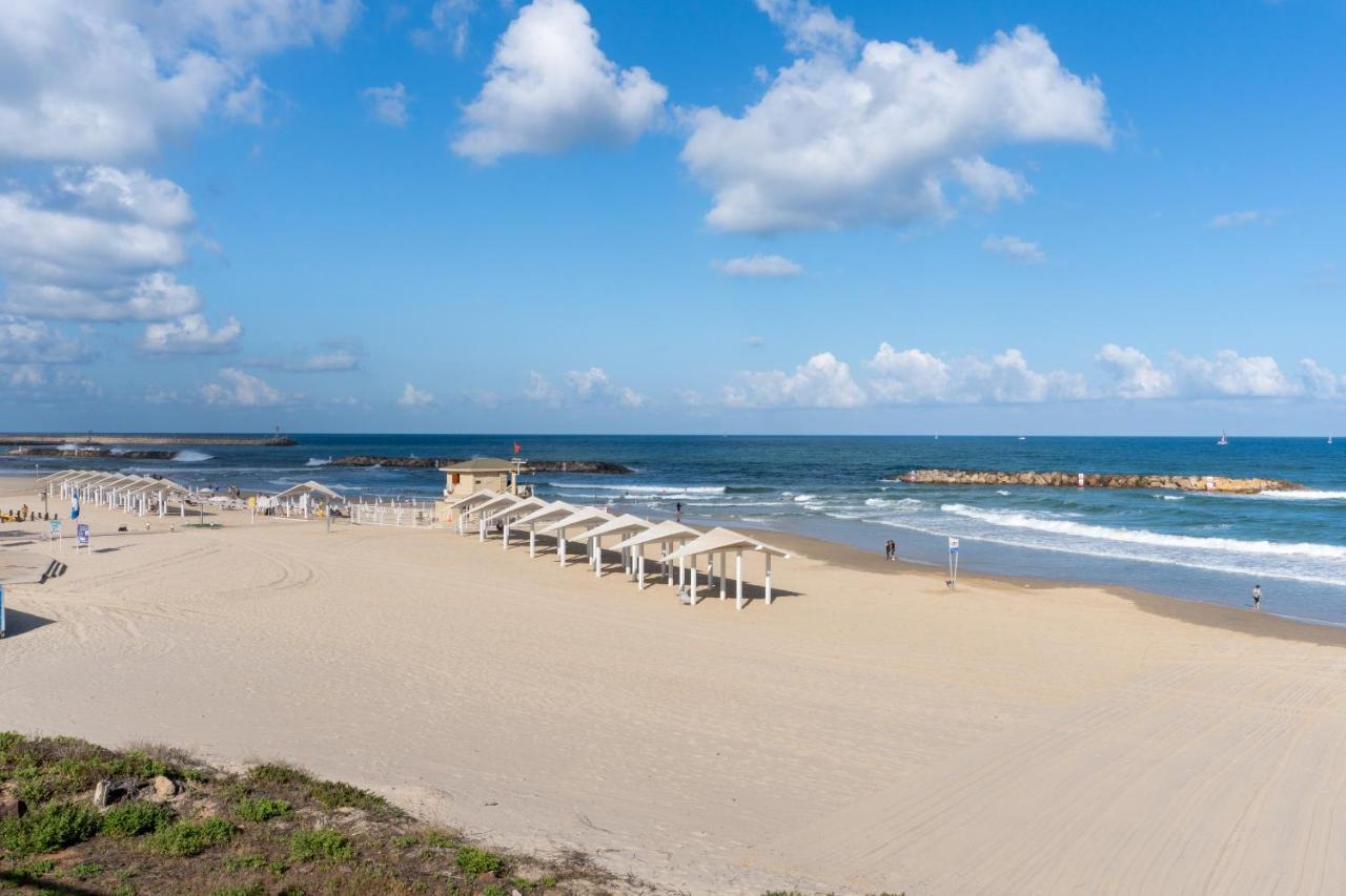 Beachfront Boutique Apartment Herzelia Exterior foto